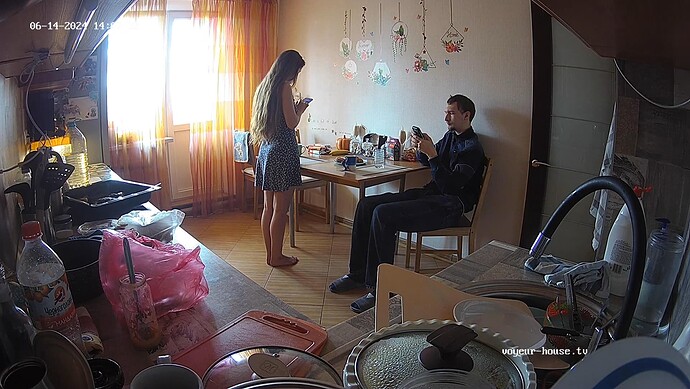 realm37-cam11-1718385261