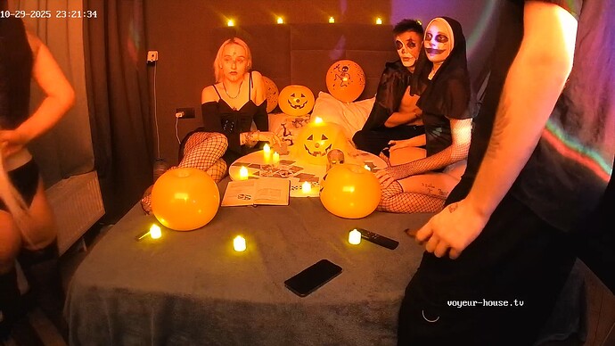 realm108-cam18-1761775683