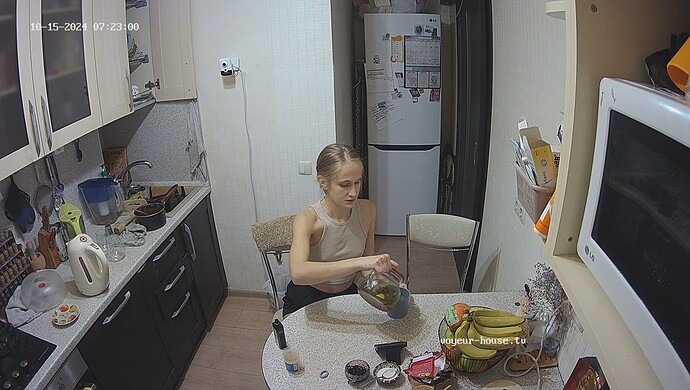 realm7-cam12-1728969863