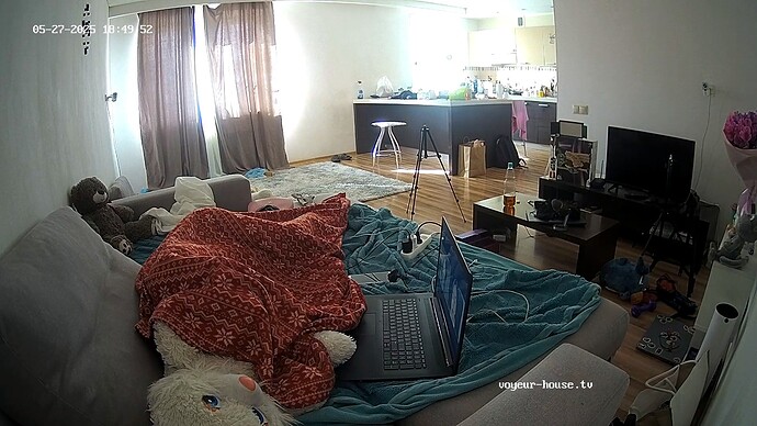 realm52-cam15-1748350228