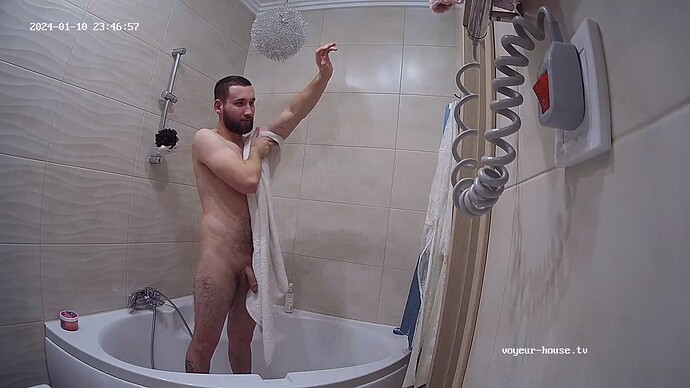 realm23-cam18-1704928989