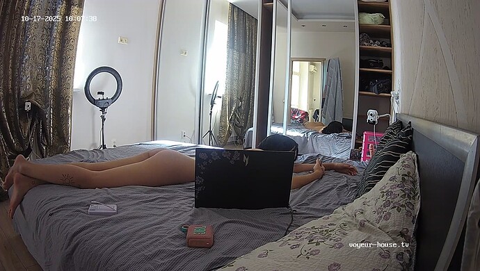 realm119-cam16-1760677927