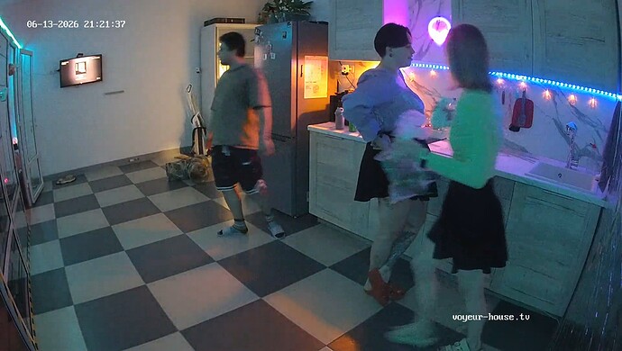 realm64-cam12-1781374937