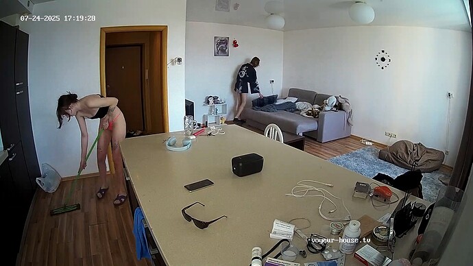 realm52-cam12-1753358720