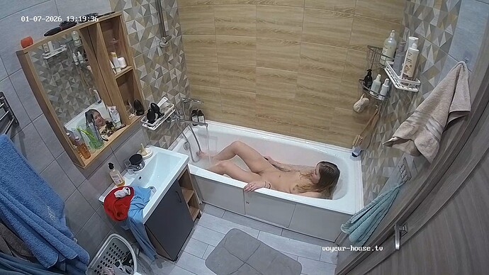 realm18-cam113-1767783409