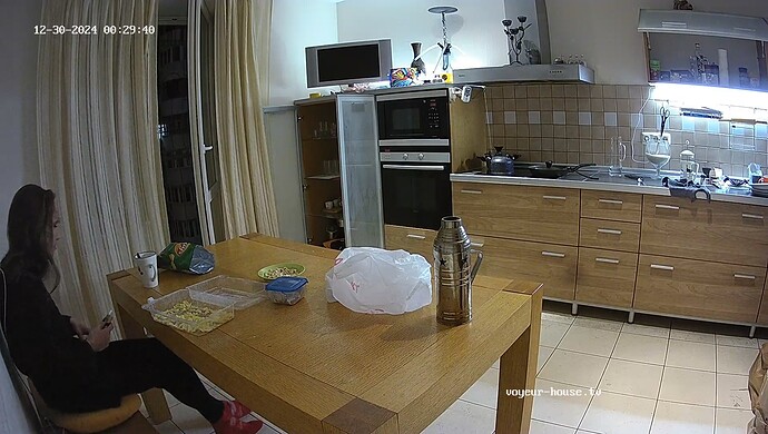 realm19-cam12-1735497021