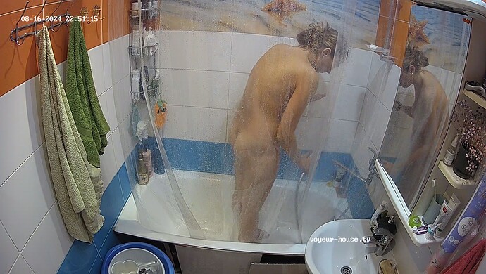 realm7-cam16-1723837913