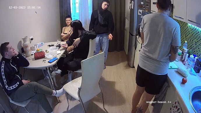 realm62-cam12-1701604915