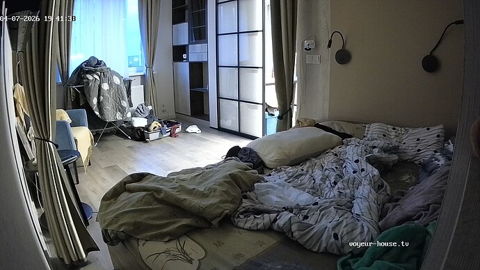 realm152-cam17-1775580134