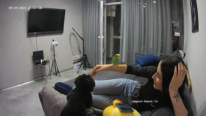 realm8-cam15-1696026406