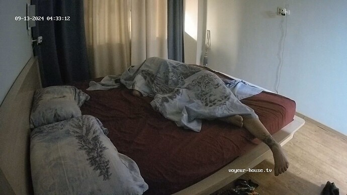 realm18-cam18-1726191230