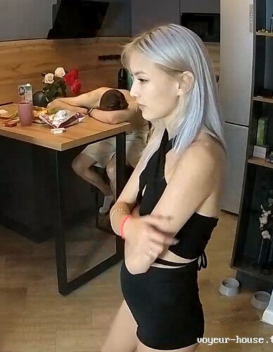 00