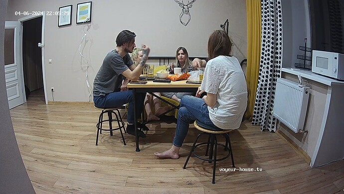 realm12-cam15-1712423161