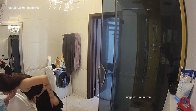 realm8-cam115-1782444221