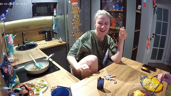 realm94-cam12-1768267023