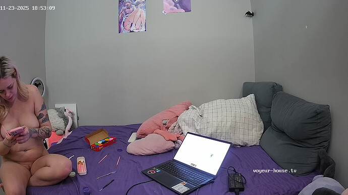 realm123-cam15-1763913224