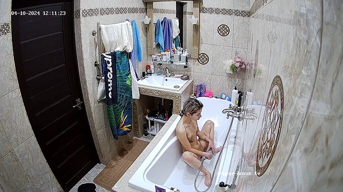 realm59-cam19-1712740317