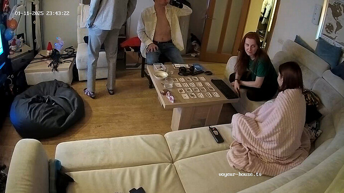 realm18-cam15-1736628242