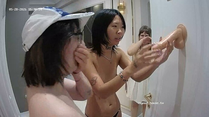 1363