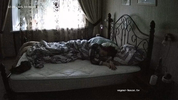 realm64-cam19-1766227603