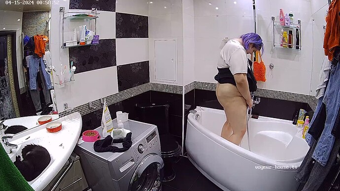 realm11-cam112-1713153973