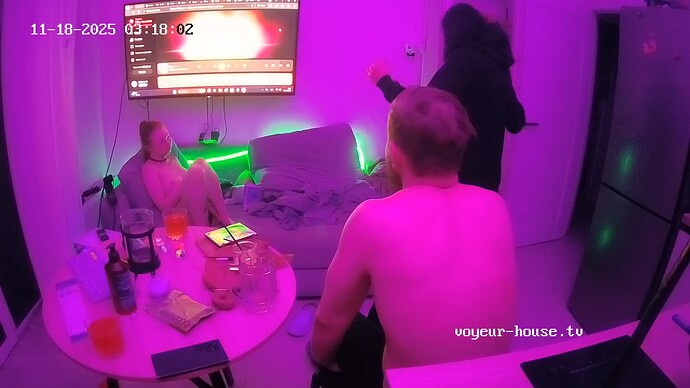 realm10-cam12-1763425129