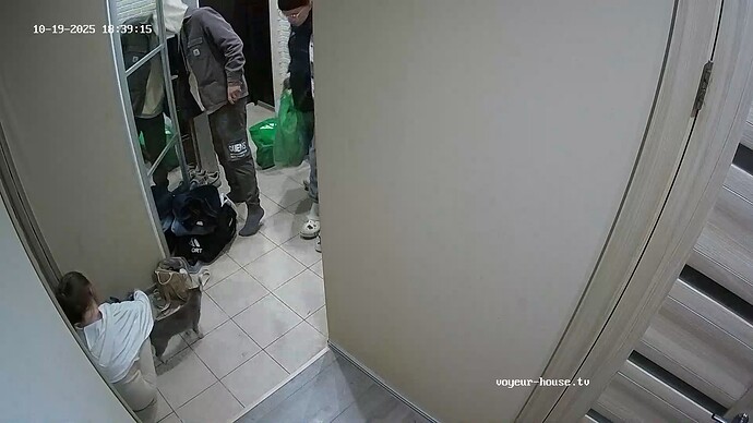 realm62-cam111-1760899817