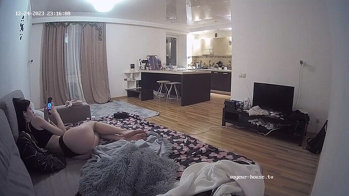 realm52-cam15-1703438796