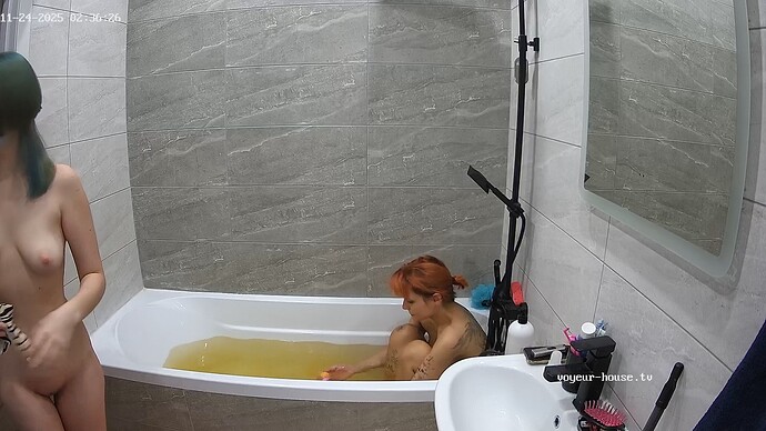 realm5-cam19-1763943314