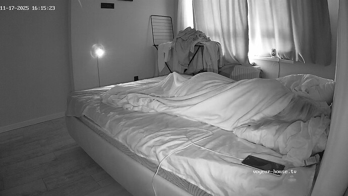 realm5-cam16-1763385367