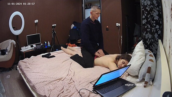 realm11-cam18-1730413773