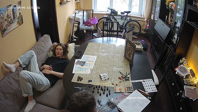 realm7-cam13-1759575423