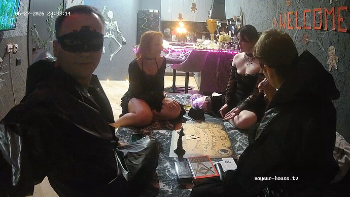 AoraIzzy-20260627-02
