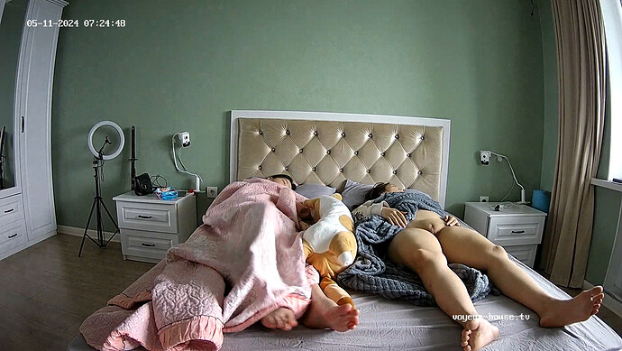 realm36-cam18-1715394321