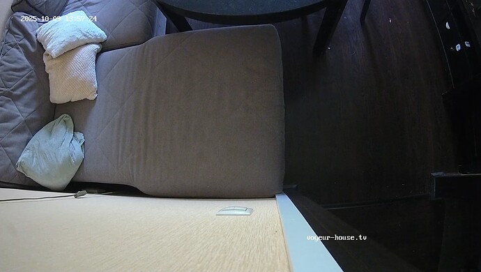 realm7-cam13-1760007547