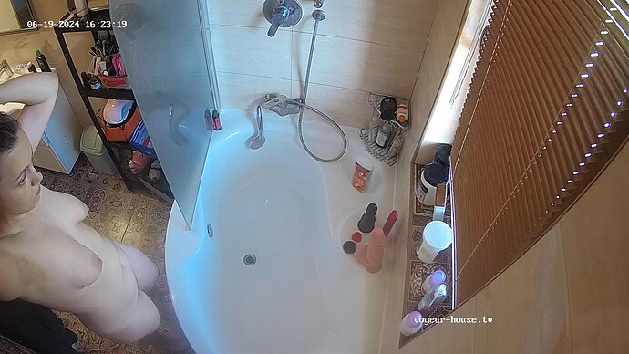 realm44-cam115-1718859928