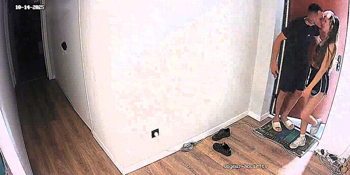 realm107-cam110-1760402698