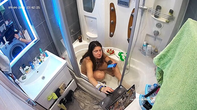 realm71-cam19-1693860180