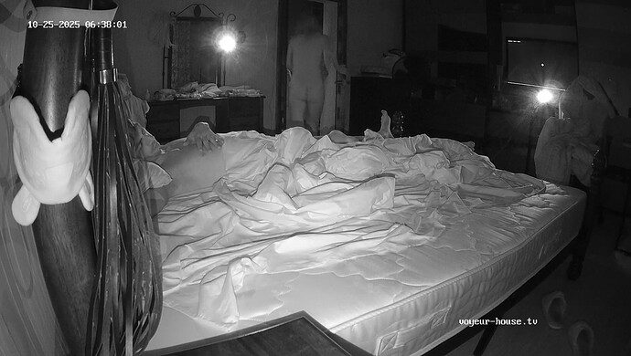 realm64-cam17-1761363735