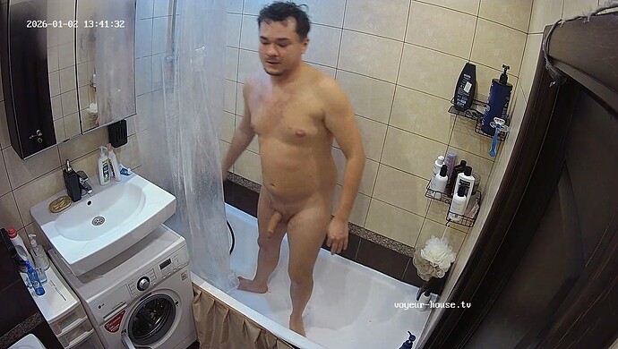 realm7-cam110-1767352408