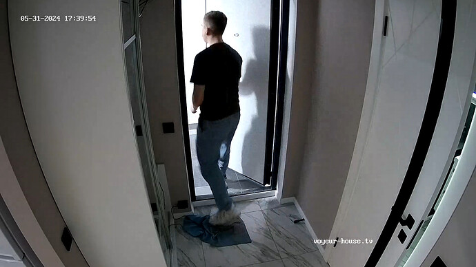 realm25-cam111-1717166434