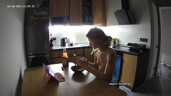 realm8-cam12-1713483406