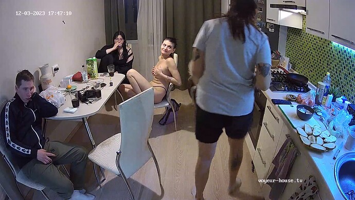 realm62-cam12-1701622908