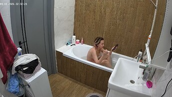 realm42-cam19-1776007020