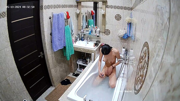 realm59-cam19-1715602412