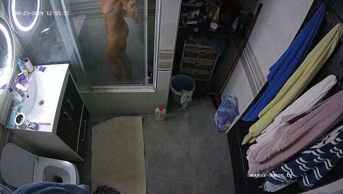 realm9-cam117-1724411100