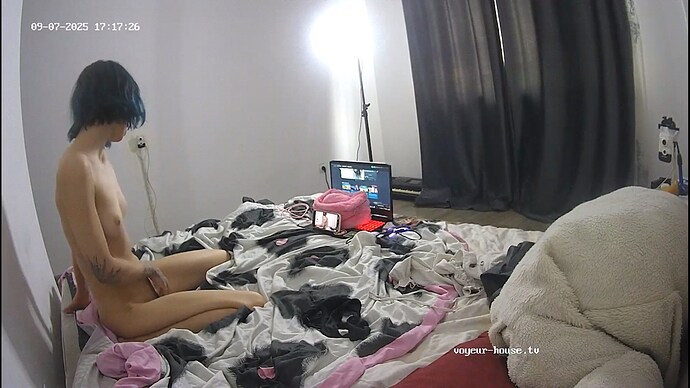 Smurfeta-20250907-17-17