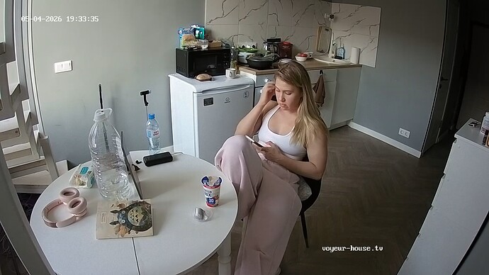realm112-cam12-1777912453