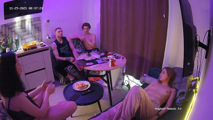 realm10-cam13-1764395285