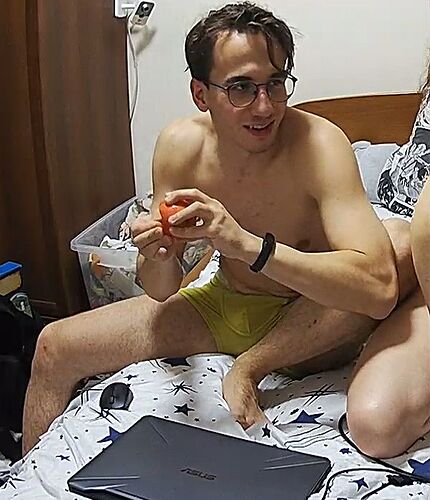 Esteban_wiki_106